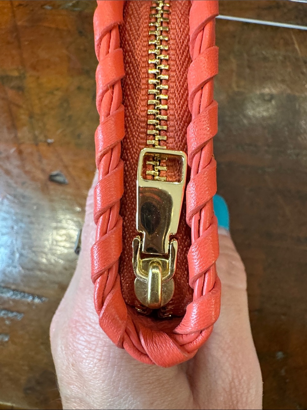 Tory Burch Coral Pebbled Leather Whipstitch Wallet - Picture 6 of 8
